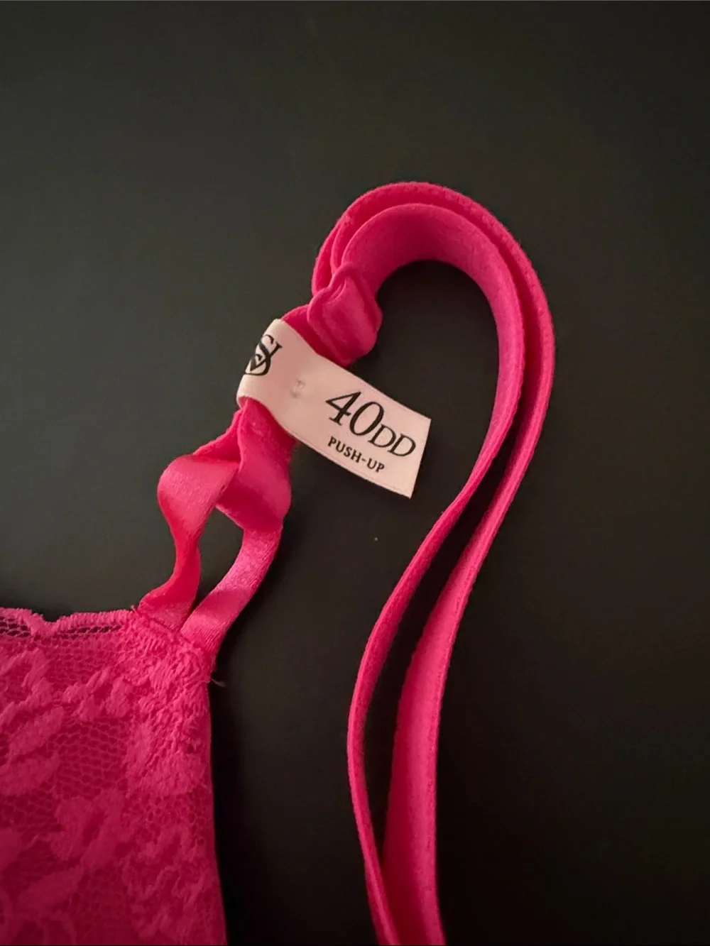 Victoria's Secret Bright Fuchsia Lace Underwire Bra